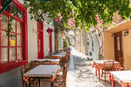 BILETE DE AVION! OFERTE! Grecia, Varșovia - Araxos - Varșovia 13.05.2025-20.05.2025 103 €