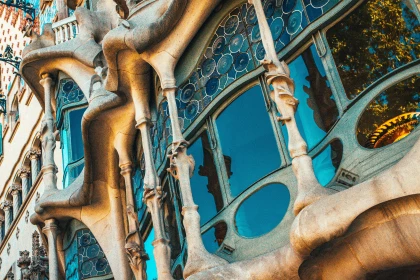 BILETE DE AVION! OFERTE! Spania, Chișinăul - Barcelona - Chișinăul 07.08.2026-14.08.2026 176 &euro;